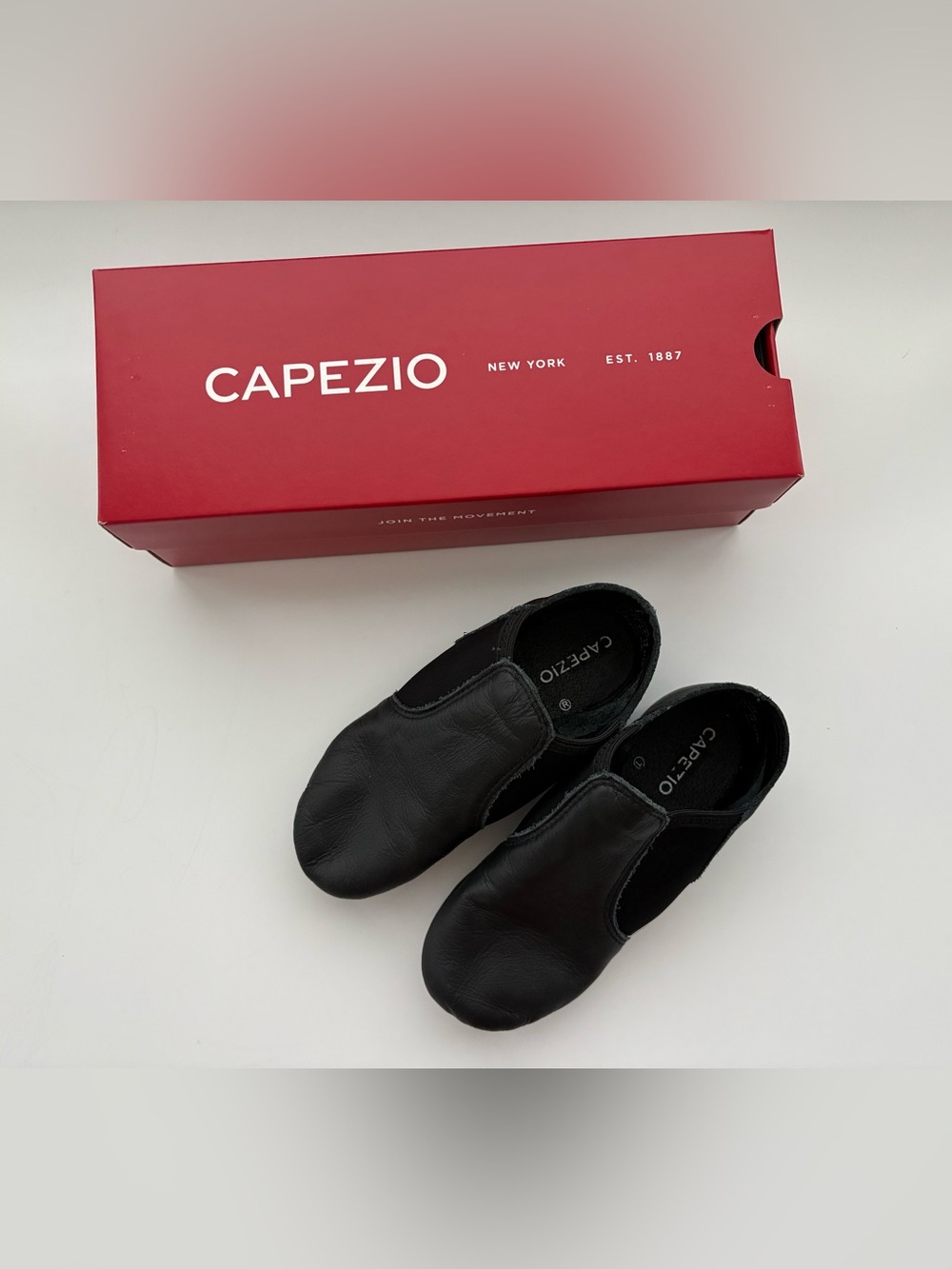 Capezio Jazz Shoes 12.5 (child)